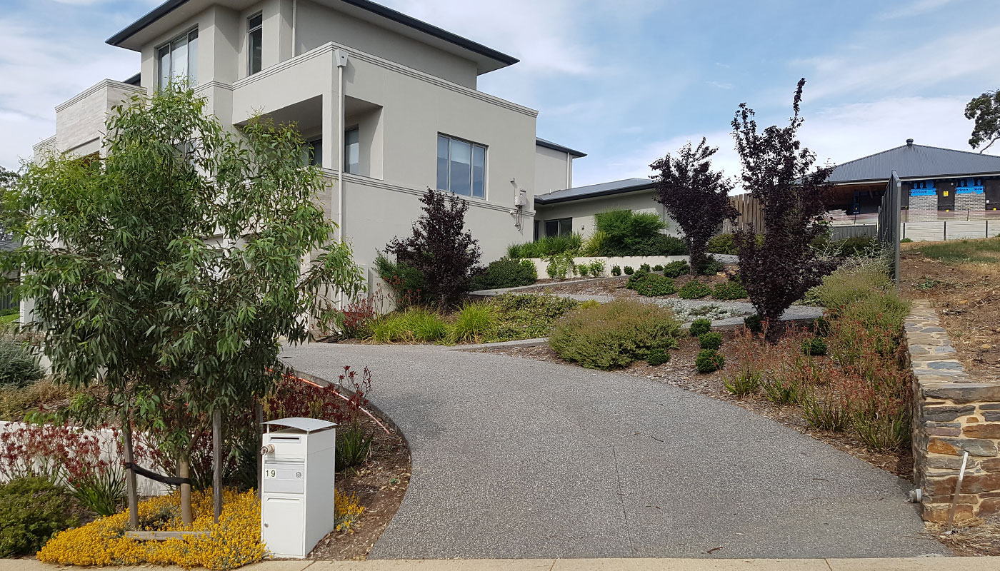 Landscape Design On Sloping Block | Return Driveway Landscape Design On Sloping Block | Return Driveway